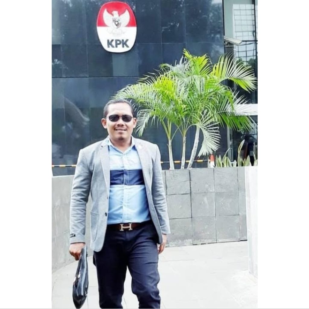TUTURPEDIA - Praktisi Hukum Sugiyarto: APH Segera Tetapkan Tersangka Kebakaran Sumur Minyak Ilegal di Desa Gandu