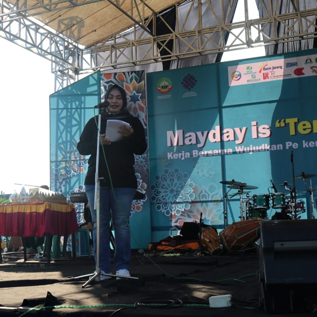 TUTURPEDIA - Peringatan Hari Buruh Internasional 2024, Wakil Bupati Blora Ajak untuk Bangun Keharmonisan dalam Hubungan Kerja