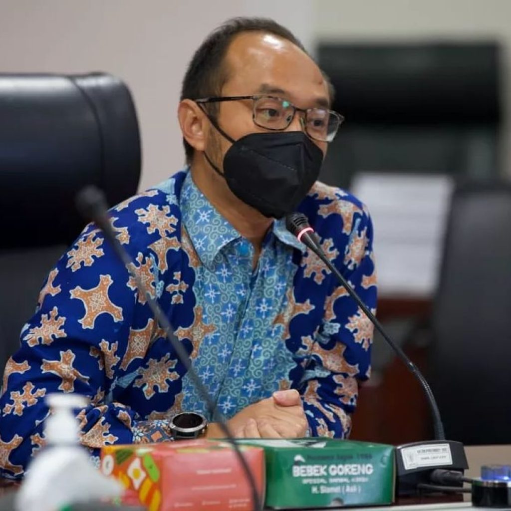 Unggahan Yunarto Wijaya ramai dibanjiri komentar yang kaitkan dengan Gibran. FOTO: Instagram.com/yunartowijaya
