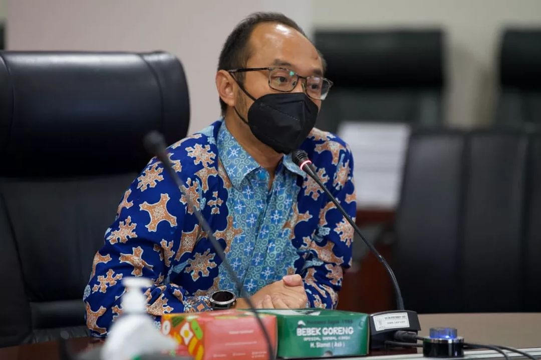 Unggahan Yunarto Wijaya ramai dibanjiri komentar yang kaitkan dengan Gibran. FOTO: Instagram.com/yunartowijaya