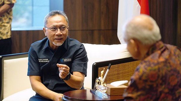 Mendag Zulkifli Hasan ungkap regulasi untuk e-commerce di media sosial. FOTO: Instagram.com/zul.hasan