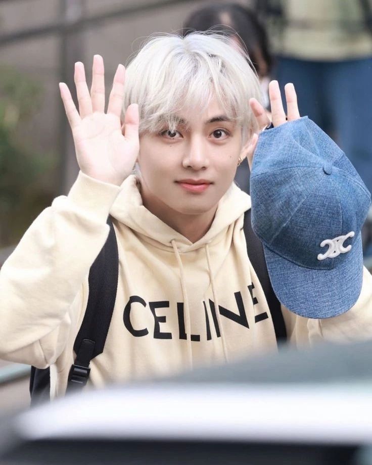 Lirik Lagu Slow Dancing - V BTS. FOTO: Instagram.com/taehyung.btsxv