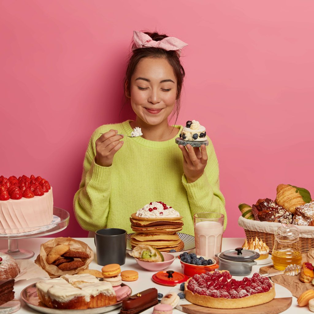 TUTURPEDIA - Masih Lapar Padahal Sudah Buka Puasa? Ini 4 Cara Hindari Blood Sugar Spikes Selama Ramadhan, Gampang Banget!