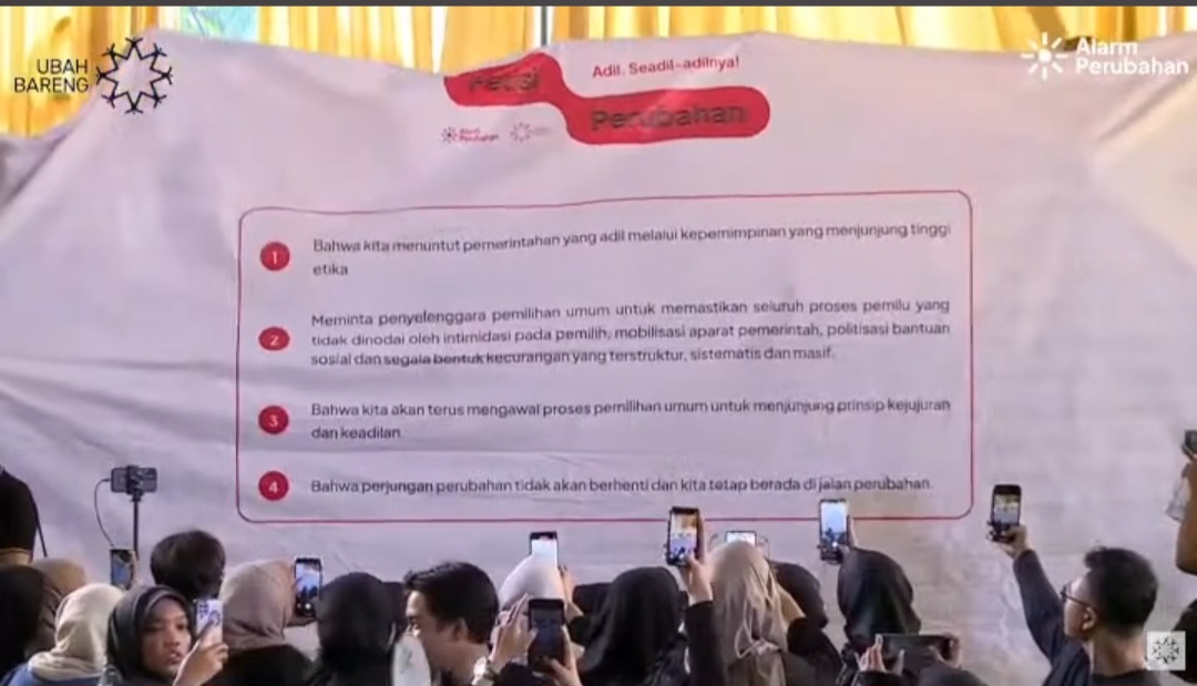 TUTURPEDIA - Gerakan Ubah Bareng Buat Petisi Perubahan yang Berisi 4 Poin, Apa Saja?