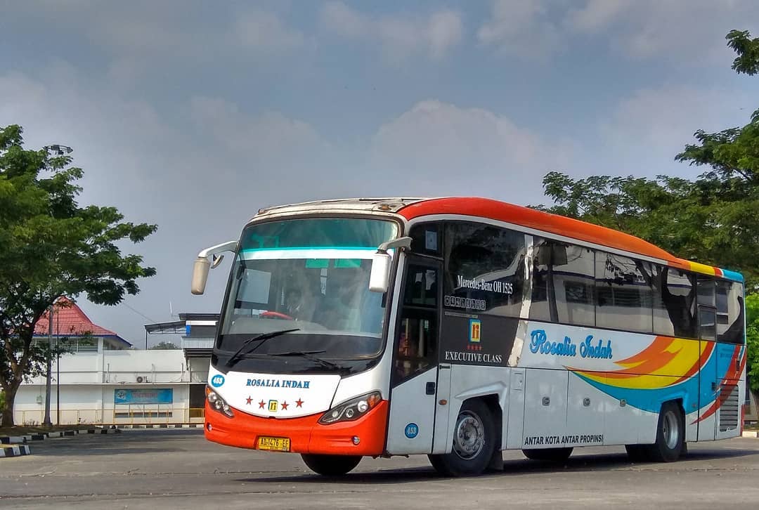 TUTURPEDIA - Korban Tewas Bus Rosalia Indah Sudah Teridentifikasi, 2 Orang di antaranya Anak-anak