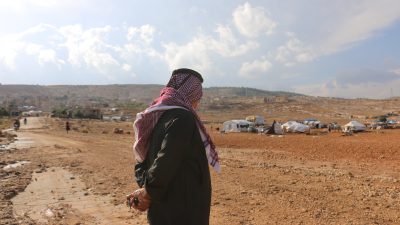 Imigran gelap asal Rohingya terciduk punya KTP WNI palsu. Foto: pexels.com/Ahmed Akacha