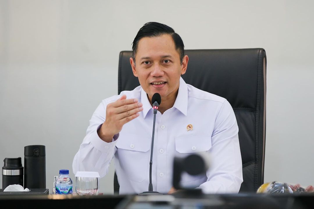 AHY mengeklaim sudah miliki puluhan target operasi berantas mafia tanah. Foto: instagram.com/agusyudhoyono