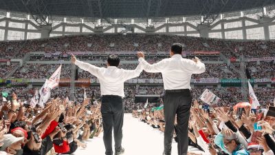 TUTURPEDIA - Kampanye Akbar Terakhir, Anies Serukan Perubahan demi Keadilan Masyarakat