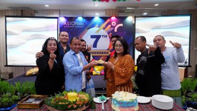 ASTON INN Pandanaran Semarang ulang tahun ke-7, merayakan dengan tema Grow Toge7her. Foto: Hotel ASTON INN Pandanaran