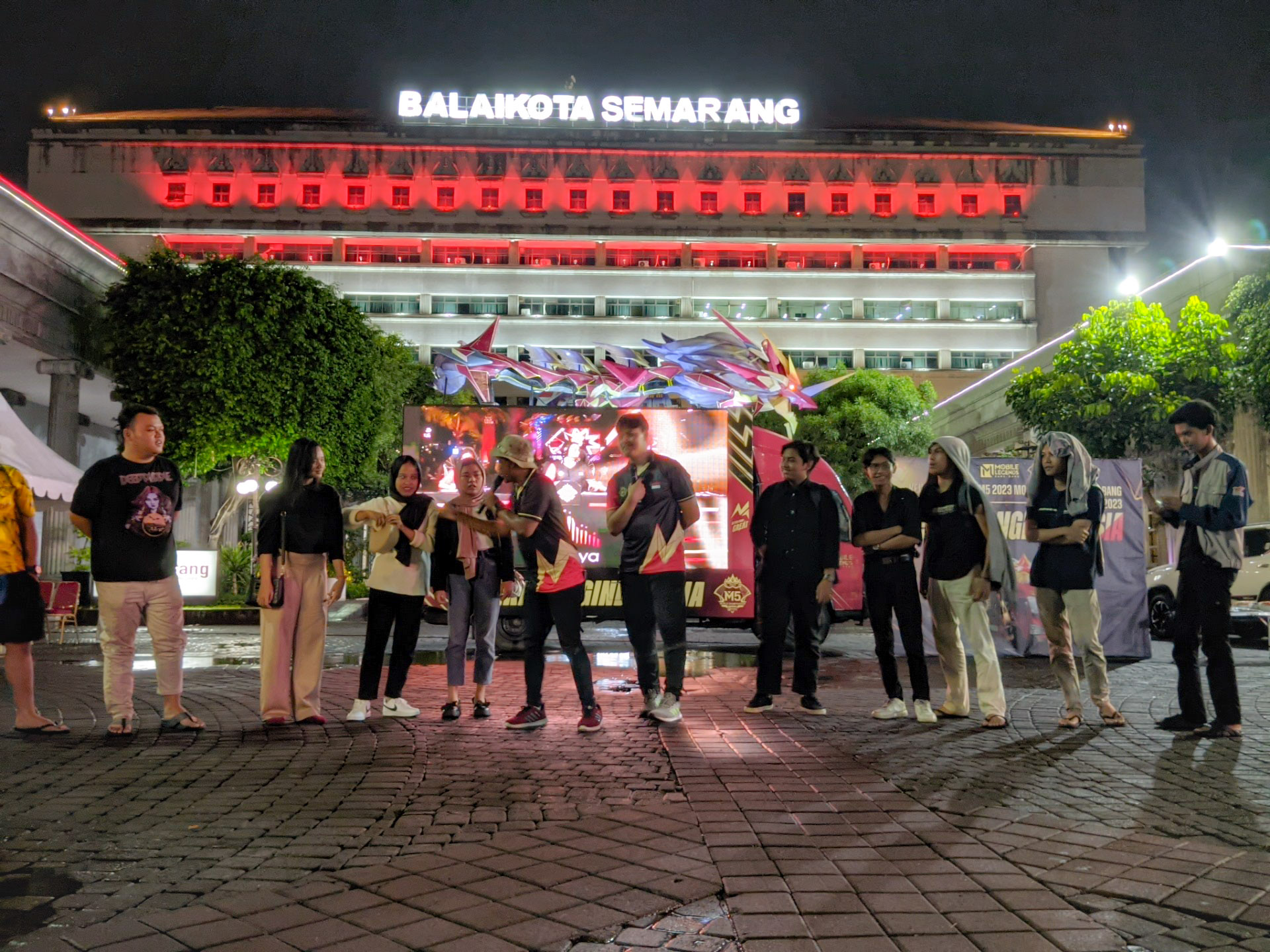 Inilah keseruan acara nonton bareng M5 World Championship di Balaikota Semarang. Foto: Dok. Fiqi Akhmad Fauzi