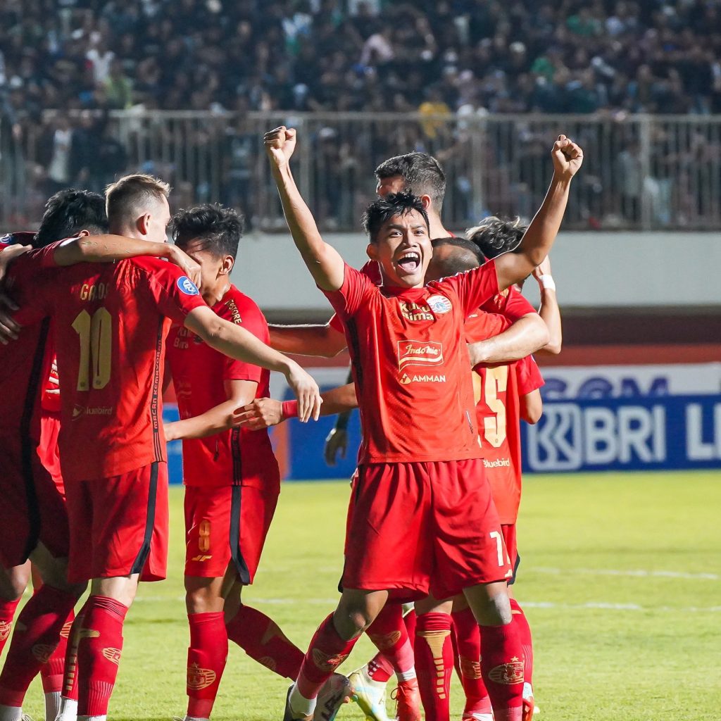 Ada Pitch Invader di Laga PSS Sleman Lawan Persija, Exco PSSI Beri Tanggapan. (Foto: Twitter @Persija_Jkt)