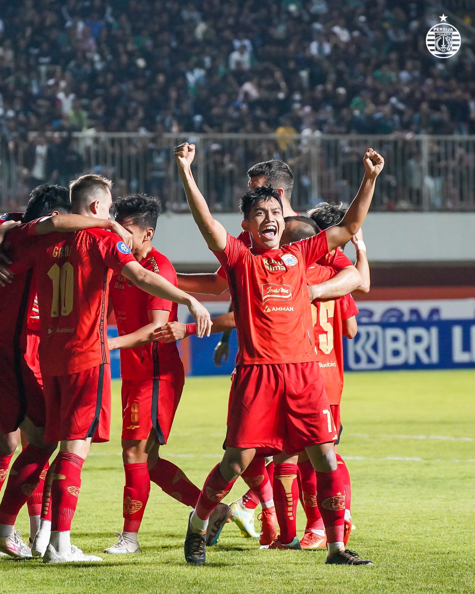 Ada Pitch Invader di Laga PSS Sleman Lawan Persija, Exco PSSI Beri Tanggapan. (Foto: Twitter @Persija_Jkt)