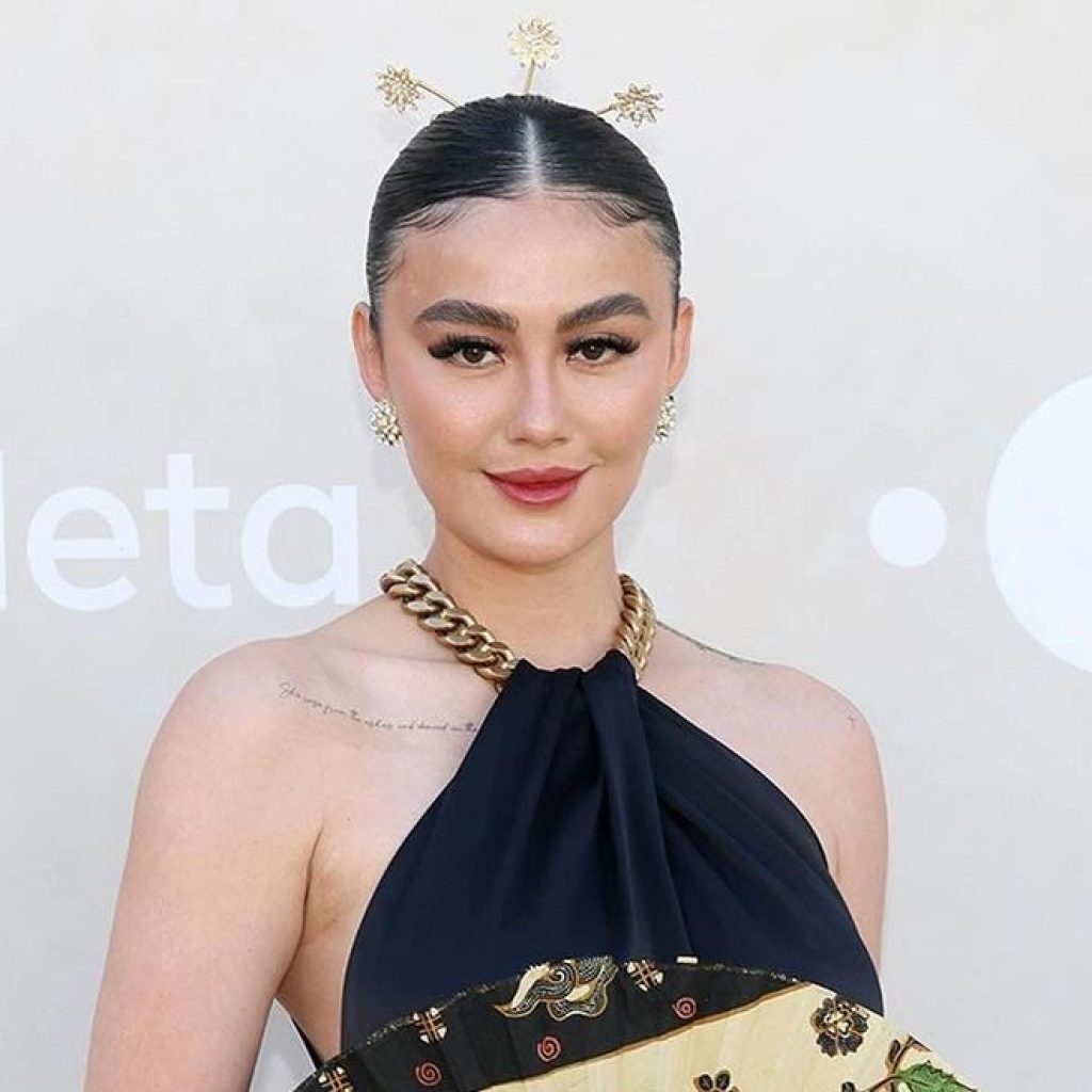 Agnez Mo dilaporkan usai menyanyikan lagu tanpa izin. Foto: instagram.com/agnezmo