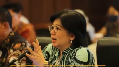 Agustina Arumsari sampaikan rincian kerugian negara atas kasus korupsi timas. Foto: Tangkapan Layar YouTube humasnewsbnn