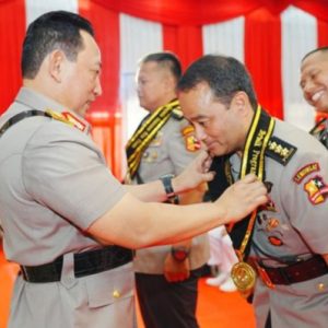 Profil Singkat Kombes Pol Ahrie Sonta, Ajudan Baru Prabowo Subianto dari Polri