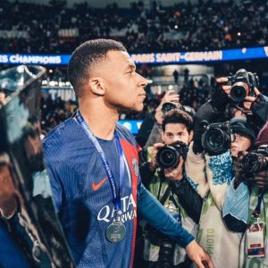 Akhirnya Terbang ke Bernabeu untuk Teken Kontrak Baru, Mbappe: Hala Madrid!
