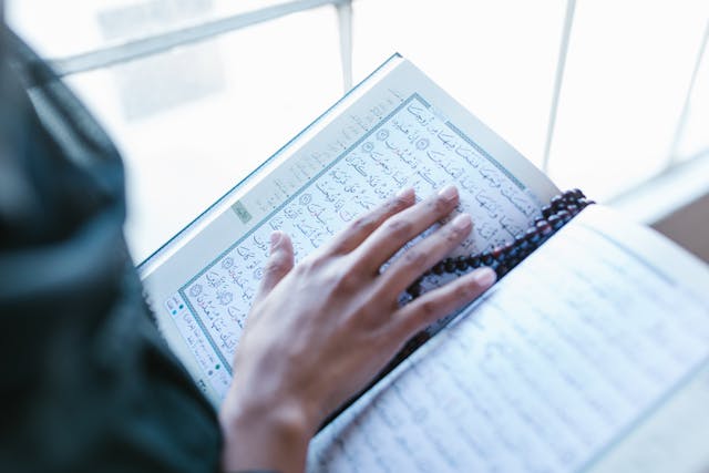Kemenag rilis Al-Qur’an ke dalam bahasa Gayo. Foto: pexels.com/rdne