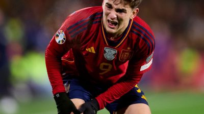 Alami Cedera ACL, Barcelona Pastikan Gavi Absen Sampai Akhir Musim