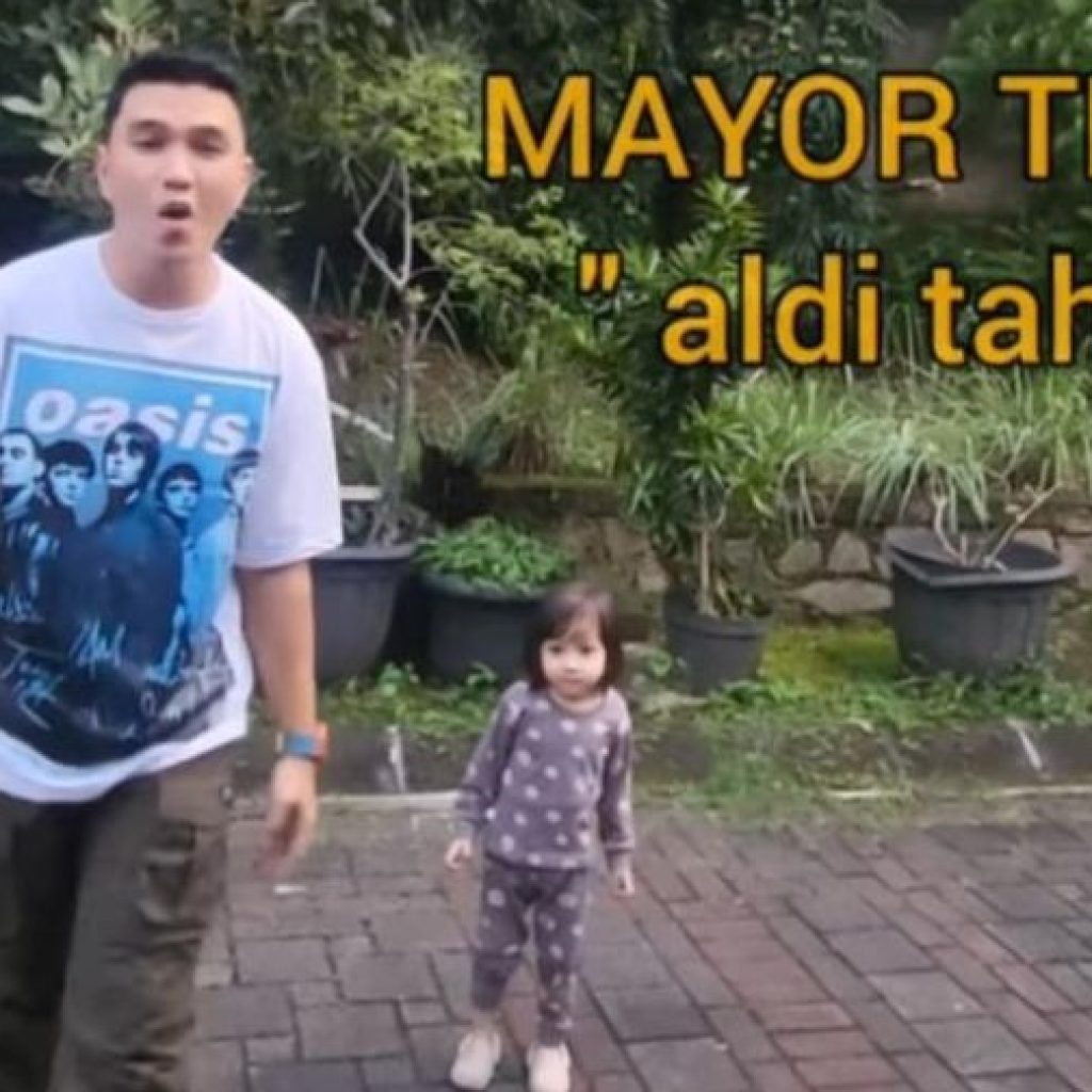 Viral di Medsos, Aldi Taher Ciptakan Lagu untuk Mayor Teddy