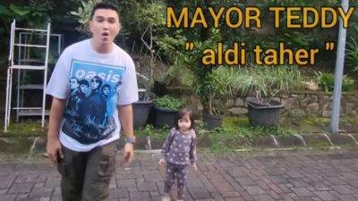 Viral di Medsos, Aldi Taher Ciptakan Lagu untuk Mayor Teddy