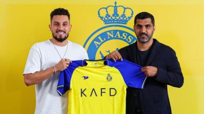 Pesan Menyentuh Alex Telles untuk Fans Manchester United