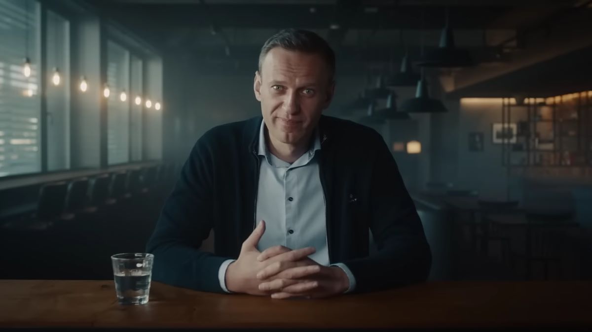 Aktivis Alexei Navalny meninggal dunia di dalam penjara. Foto: Tangkapan Layar YouTube Madman Films