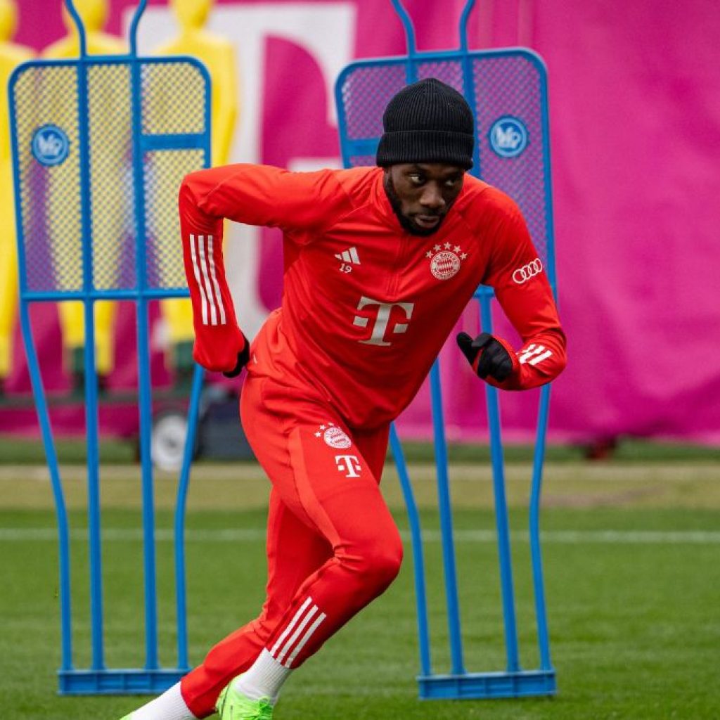 TUTURPEDIA - Alphonso Davies Tolak Perpanjangan Kontrak Bayern Munchen, Makin Merapat ke Madrid?