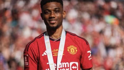 Amad Diallo optimis menjalani musim 2024/25 bersama MU. Foto: x.com/Amaddiallo_19
