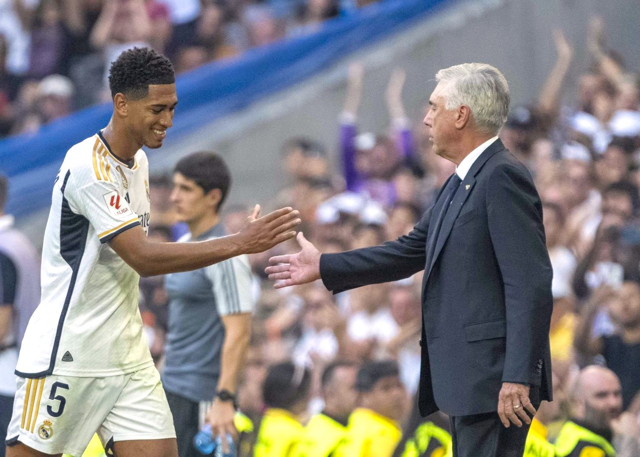 TUTURPEDIA - Ancelotti Belum Bicara dengan Bellingham soal Kartu Merahnya: Tidak Perlu