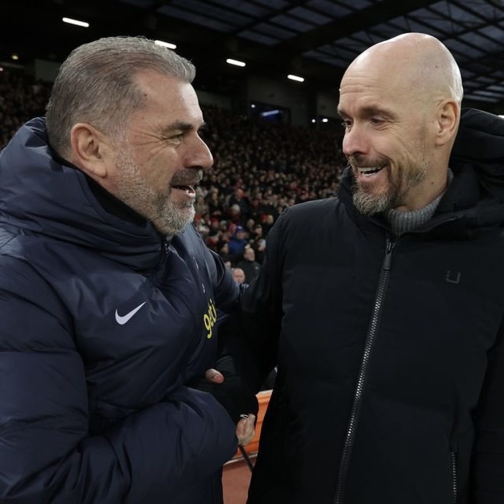Pelan-pelan Saja Pak Pelatih! Postecoglou: Ten Hag adalah Bukti kalau Trofi Saja Nggak Cukup