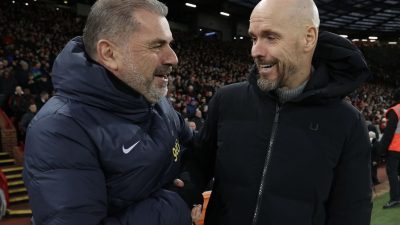 Pelan-pelan Saja Pak Pelatih! Postecoglou: Ten Hag adalah Bukti kalau Trofi Saja Nggak Cukup