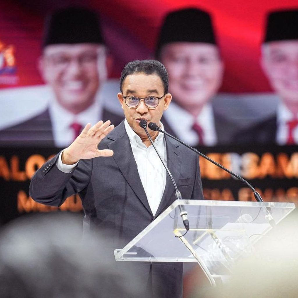 Anies Baswedan mengapresiasi relawan HumAnies untuk korban aksi tolak RUU Pilkada. Foto: instagram.com/aniesbaswedan