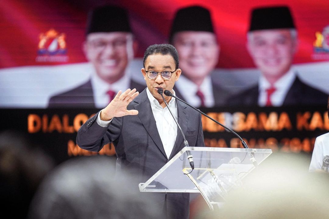 Anies Baswedan mengapresiasi relawan HumAnies untuk korban aksi tolak RUU Pilkada. Foto: instagram.com/aniesbaswedan
