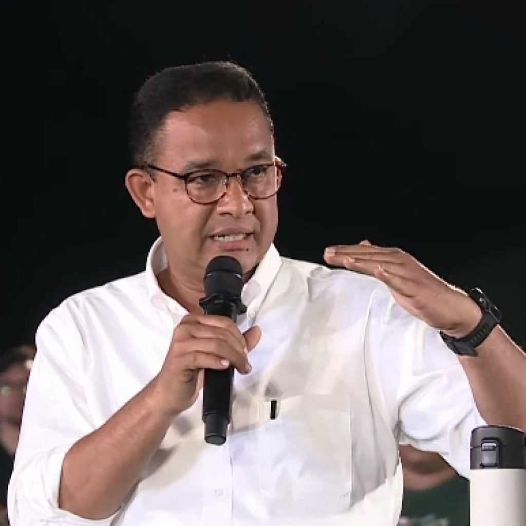 Anies berkomitmen mengkaji ulang UU Cipta Kerja jika terpilih jadi Presiden RI. Foto: Tangkapan Layar YouTube Anies Baswedan