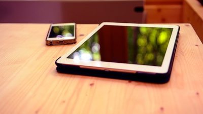 Apple umumkan akan ubah desain iPhone dan iPad menjadi lebih tipis. Foto: pixabay.com/stocksnap