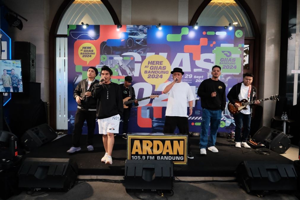 GIIAS Bandung 2024 kolaborasi dengan Ardan Radio. Foto: Dok. GIIAS