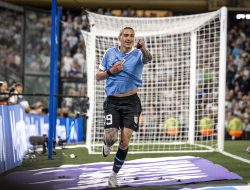 Argentina 0-2 Uruguay: Darwin Nunez Bersinar, Juara Dunia Tumbang