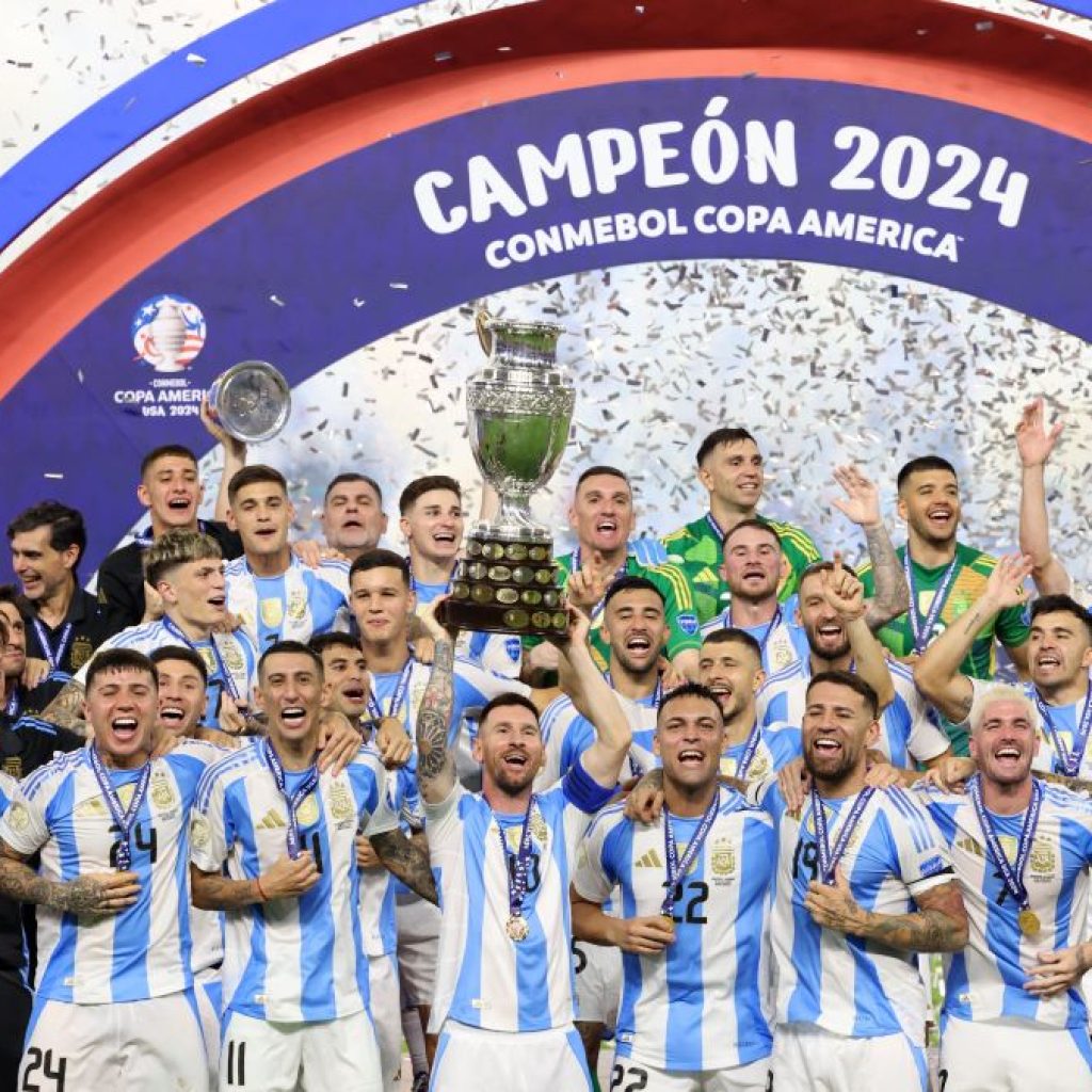 Penonton final Copa America 2024 menuntut CONMEBOL untuk ganti rugi. Foto: x.com/CopaAmerica