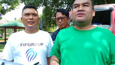 FIF Group Bersama PWI Blora Salurkan Bantuan Air Bersih untuk Warga Terdampak Kekeringan