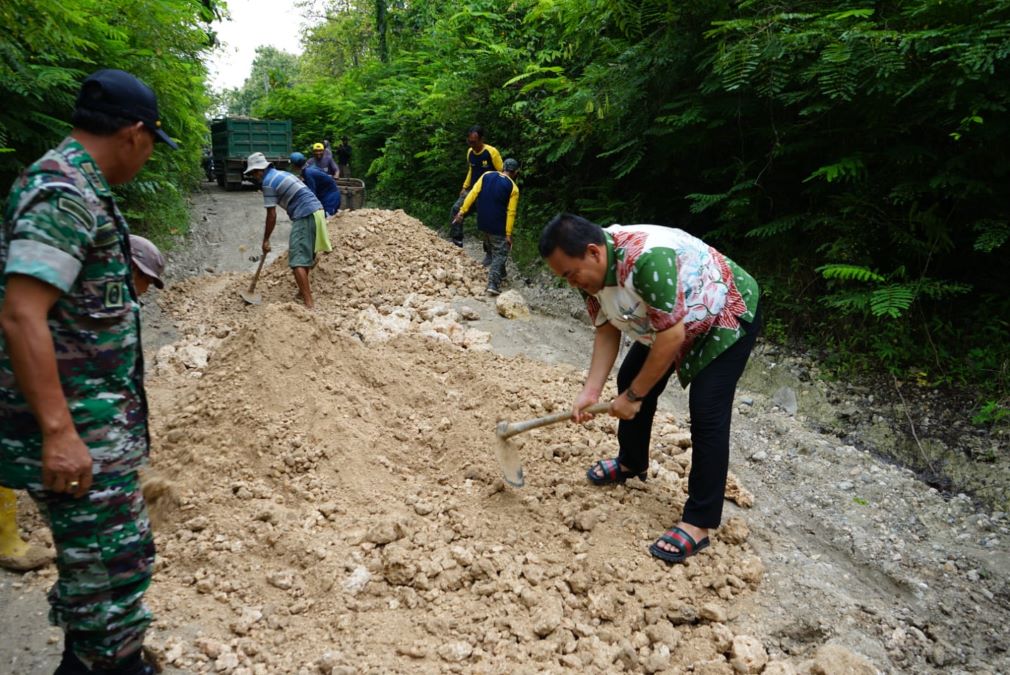 Daftar capaian kinerja Arief Rohman selama jadi Bupati Blora. Foto: Istimewa