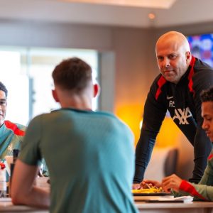 Puji Warisan Jurgen Klopp di Liverpool, Arne Slot: Sulit Gantikan Dia