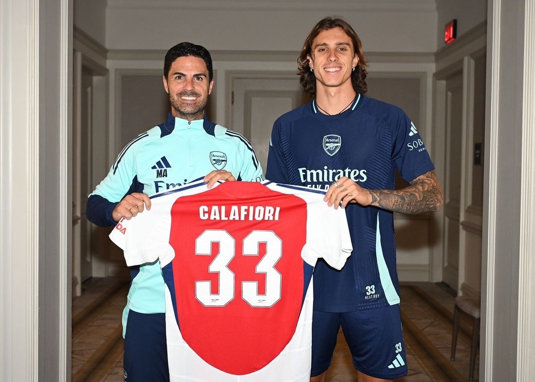 Kemungkinan Riccardo Calafiori debut bersama Arsenal di tur pramusim. Foto: instagram.com/richycala