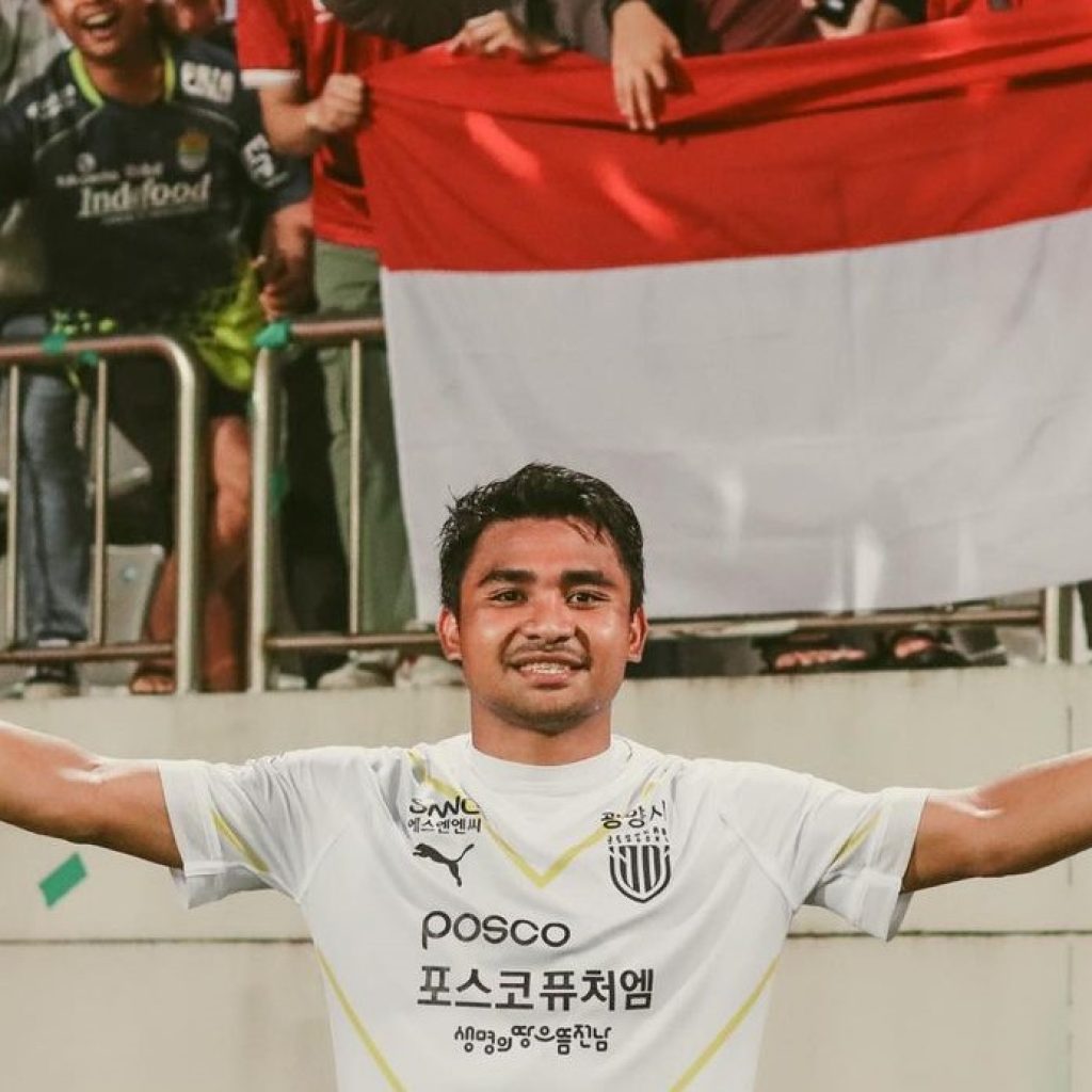 Perjalanan karier Asnawi Bahar di dunia sepak bola. FOTO: Instagram.com/asnawi_bhr