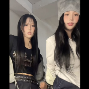 INA BADVILLAIN Minta Maaf setelah Unggah Video TikTok Mengenakan Kaus Bergambar Ka’bah 