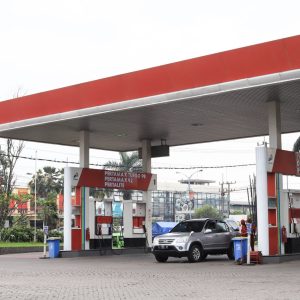 Resmi Turun! Ini Daftar dan Perbandingan Harga BBM Pertamina, Shell, dan BP per 1 Desember 2023