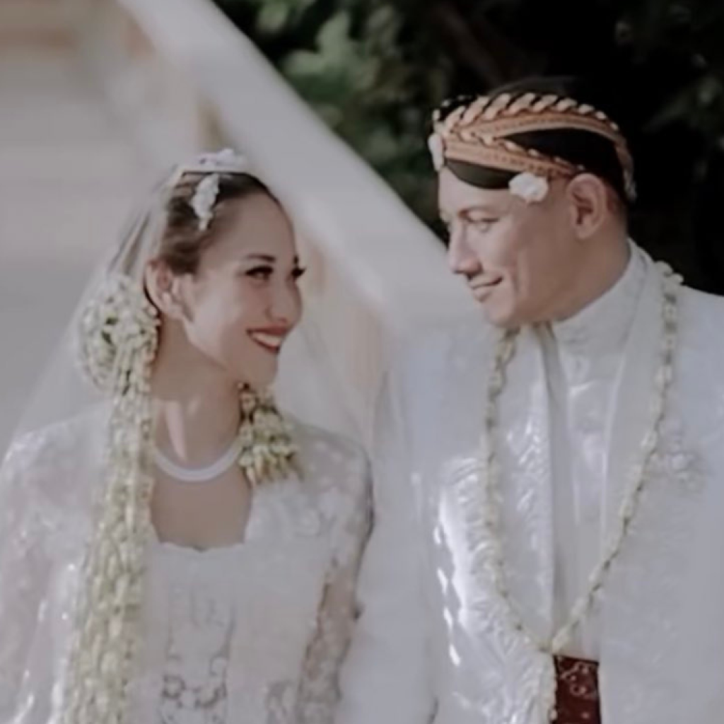 BCL resmi menikah dengan Tiko Aryawardhana. Foto: X.com/arfdy12