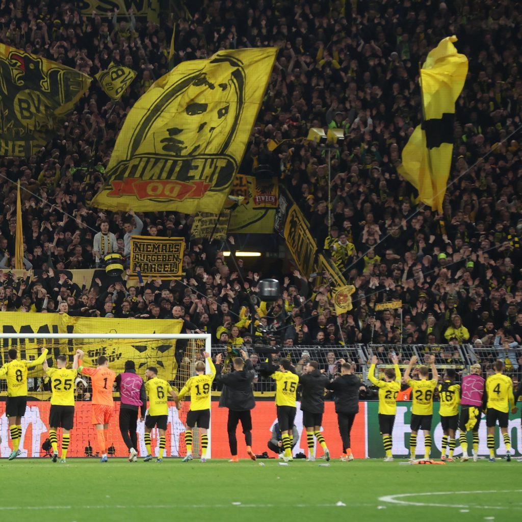 TUTURPEDIA - Babak 16 Besar Liga Champions: Update Terkini dan Prediksi Skuad Dortmund Vs PSV