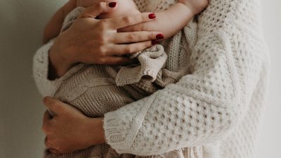 Baby Blues dan Depresi Pasca Melahirkan, Apa Bedanya?
