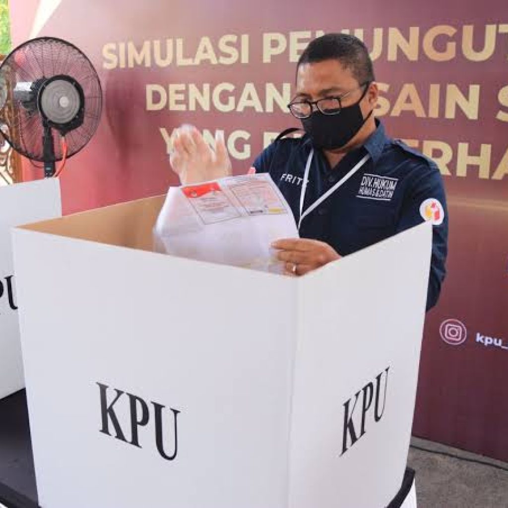 TUTURPEDIA - Bawaslu Lakukan Patroli Pengawasan Gudang Penyimpanan Logistik Pemilu 2024