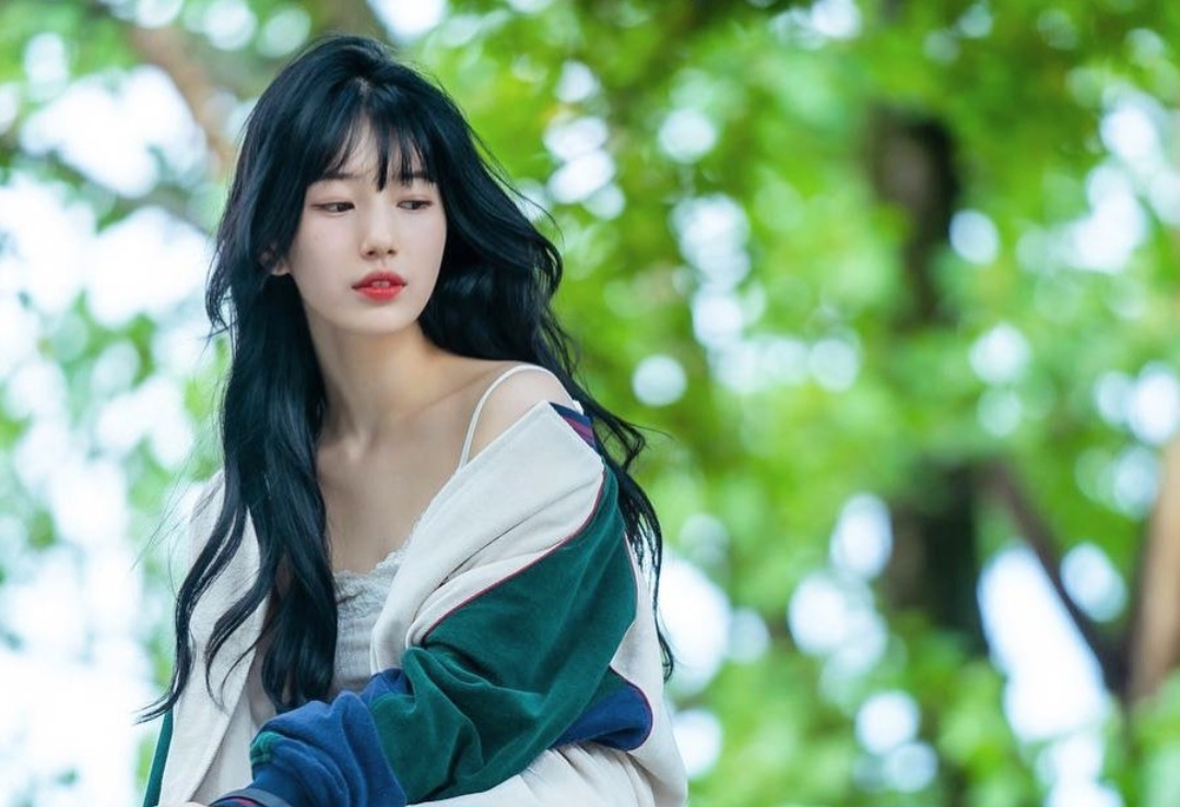 Bae Suzy. (Foto: Instagram @skuukzky)